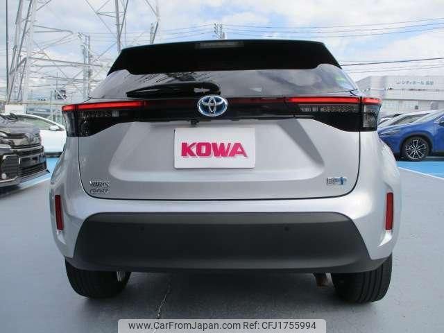 toyota yaris-cross 2021 CFJ1755994 image 2