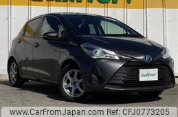 toyota vitz 2017 -TOYOTA--Vitz DAA-NHP130--NHP130-2015466---TOYOTA--Vitz DAA-NHP130--NHP130-2015466-