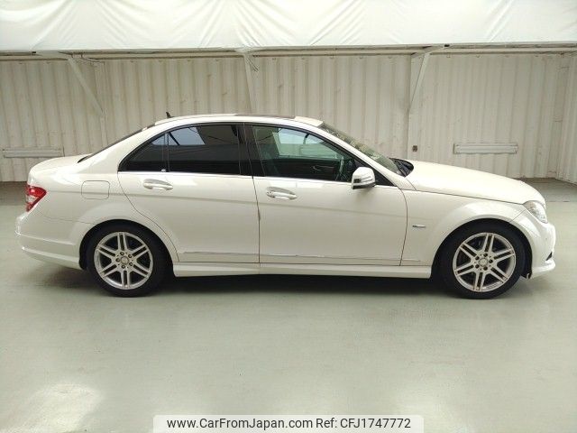 mercedes-benz c-class 2010 CFJ1747772 image 2