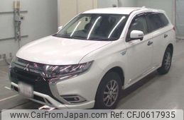 mitsubishi outlander-phev 2019 -MITSUBISHI 【新潟 301ﾓ2484】--Outlander PHEV 5LA-GG3W--GG3W-0605407---MITSUBISHI 【新潟 301ﾓ2484】--Outlander PHEV 5LA-GG3W--GG3W-0605407-