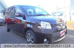 toyota sienta 2011 TE3206