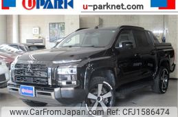 mitsubishi triton 2024 CFJ1586474