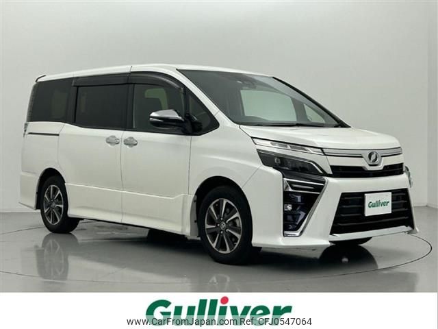 toyota voxy 2019 -TOYOTA--Voxy DBA-ZRR80W--ZRR80-0582342---TOYOTA--Voxy DBA-ZRR80W--ZRR80-0582342- image 1