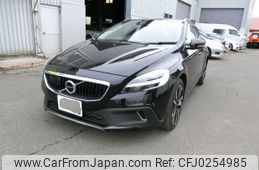 volvo v40 2017 -VOLVO 【名変中 】--Volvo V40 MB420XC--130589---VOLVO 【名変中 】--Volvo V40 MB420XC--130589-