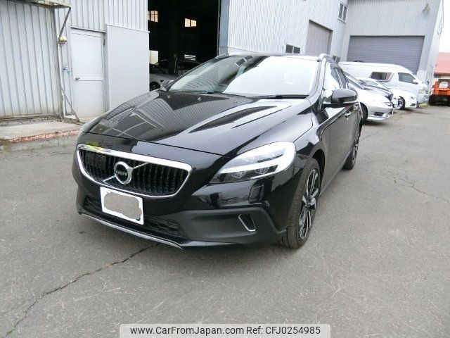 volvo v40 2017 -VOLVO 【名変中 】--Volvo V40 MB420XC--130589---VOLVO 【名変中 】--Volvo V40 MB420XC--130589- image 1