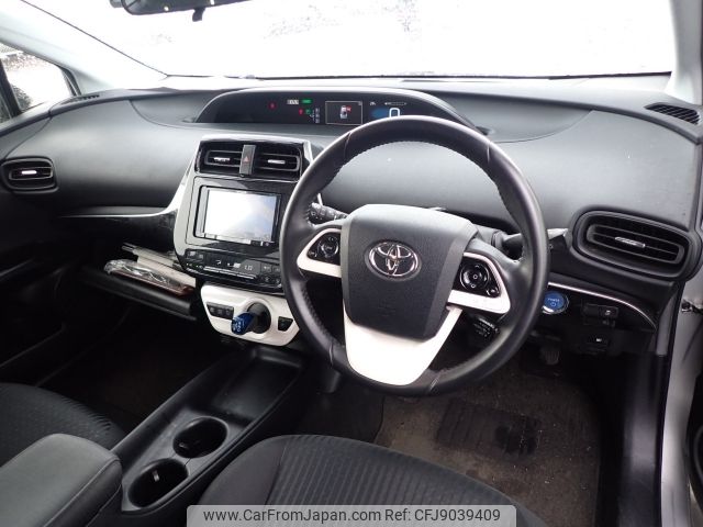 toyota prius 2018 -TOYOTA--Prius DAA-ZVW50--ZVW50-6132521---TOYOTA--Prius DAA-ZVW50--ZVW50-6132521- image 2