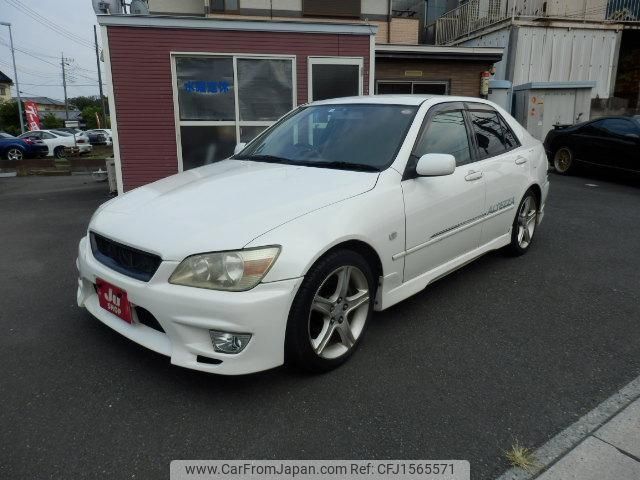 toyota altezza 2000 CFJ1565571 image 1