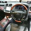 toyota crown-majesta 2012 CFJ9534902 image 5