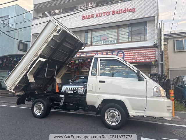 toyota townace-truck 2005 CFJ1677773 image 2
