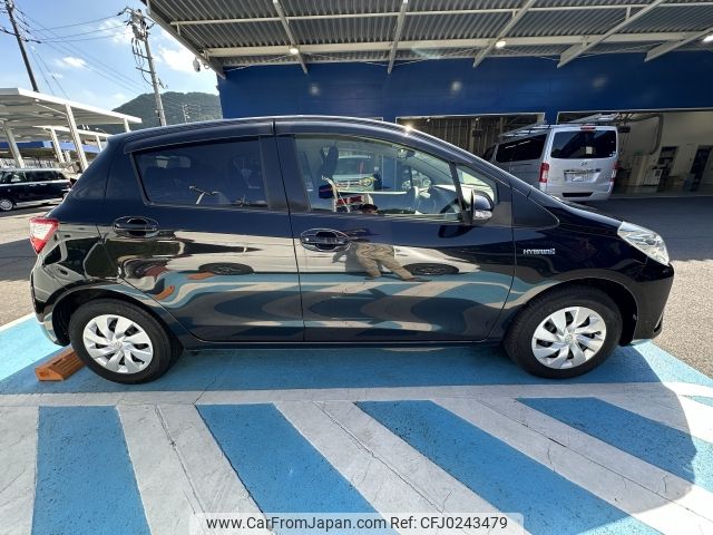 toyota vitz 2017 -TOYOTA--Vitz DAA-NHP130--NHP130-2008159---TOYOTA--Vitz DAA-NHP130--NHP130-2008159- image 2