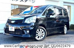 toyota noah 2010 -TOYOTA--Noah DBA-ZRR70W--ZRR70-0395418---TOYOTA--Noah DBA-ZRR70W--ZRR70-0395418-