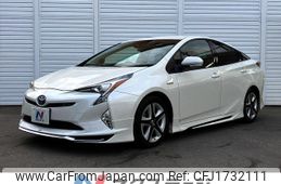toyota prius 2017 CFJ1732111