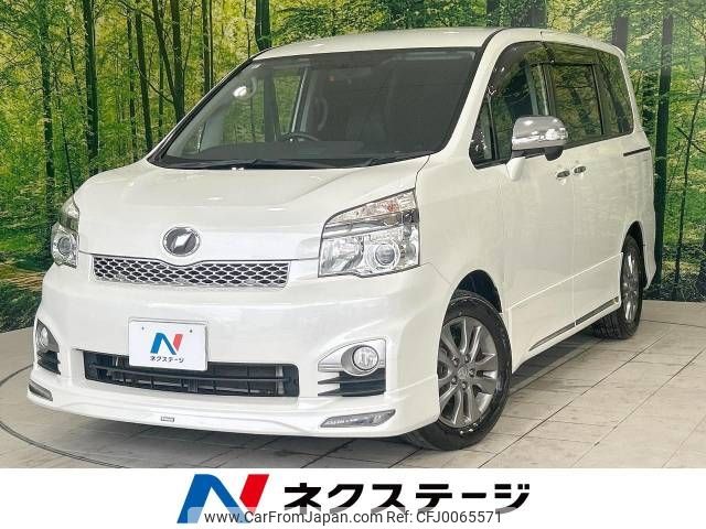 toyota voxy 2013 -TOYOTA--Voxy DBA-ZRR70W--ZRR70-0555546---TOYOTA--Voxy DBA-ZRR70W--ZRR70-0555546- image 1