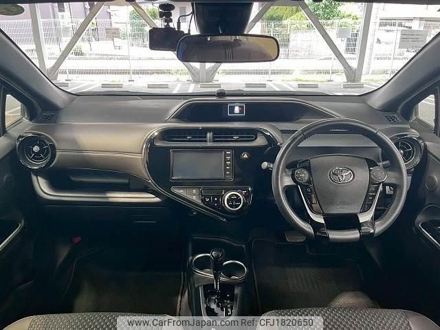 toyota aqua 2020 CFJ1820650 image 2