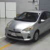 toyota aqua 2012 CFJ1568025 image 1