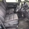 toyota voxy 2018 -TOYOTA--Voxy ZRR85W--0100686---TOYOTA--Voxy ZRR85W--0100686- image 7
