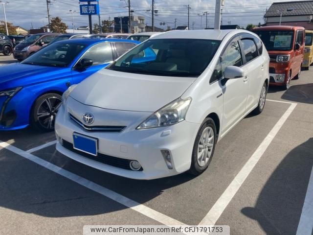 toyota prius-α 2012 CFJ1791753 image 1