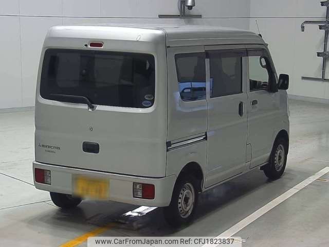 mitsubishi minicab-van 2017 CFJ1823837 image 2