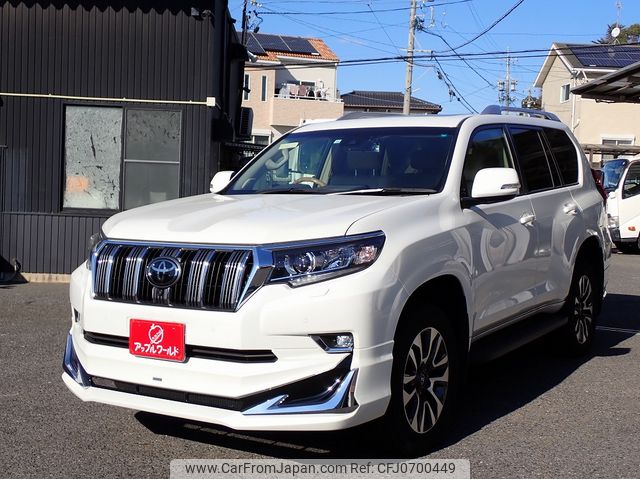 toyota land-cruiser-prado 2022 25521705 image 1