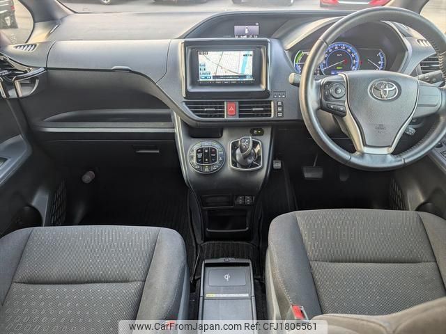 toyota voxy 2014 CFJ1805561 image 2