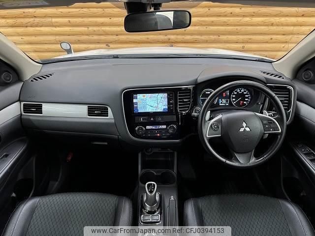 mitsubishi outlander-phev 2015 quick_quick_DLA-GG2W_GG2W-0108157 image 2