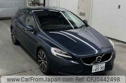 volvo v40 2018 -VOLVO 【群馬 302ネ4590】--Volvo V40 MD4204T-YV1MVA8RDJ2496989---VOLVO 【群馬 302ネ4590】--Volvo V40 MD4204T-YV1MVA8RDJ2496989-