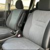 toyota voxy 2011 CFJ1848946 image 6