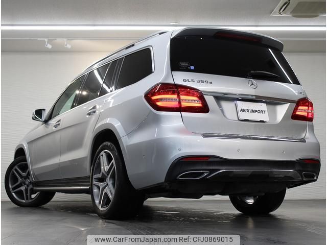 mercedes-benz gls-class 2017 quick_quick_166824_WDC1668242A813527 image 2