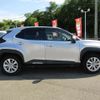 toyota yaris-cross 2023 CFJ1714470 image 13