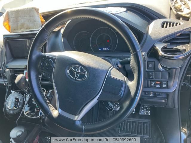 toyota voxy 2019 -TOYOTA--Voxy DBA-ZRR80W--ZRR80-0579432---TOYOTA--Voxy DBA-ZRR80W--ZRR80-0579432- image 2