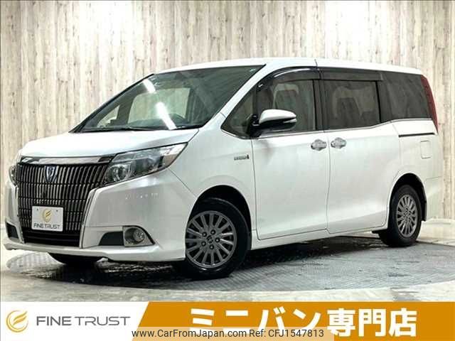 toyota esquire 2014 CFJ1547813 image 1