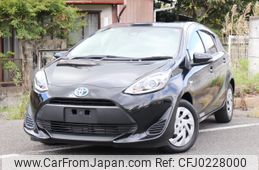 toyota aqua 2017 -TOYOTA--AQUA NHP10--NHP10-6648997---TOYOTA--AQUA NHP10--NHP10-6648997-