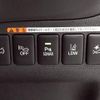 mitsubishi outlander-phev 2018 CFJ1852815 image 7