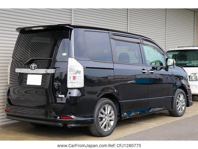 toyota voxy 2011 -TOYOTA--Voxy ZRR70W--045246---TOYOTA--Voxy ZRR70W--045246- image 2