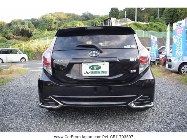 toyota aqua 2014 CFJ1703507 image 2