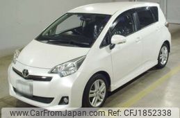 toyota ractis 2011 CFJ1852338