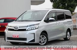 toyota voxy 2018 CFJ1820801