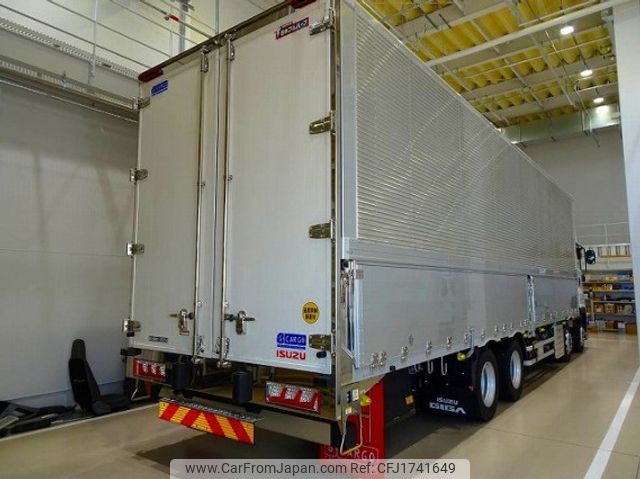 isuzu giga 2025 CFJ1741649 image 2