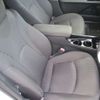 toyota prius 2018 CFJ1676663 image 8