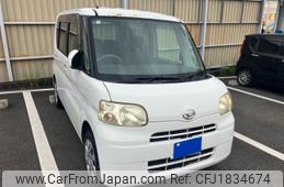 daihatsu tanto 2011 CFJ1834674