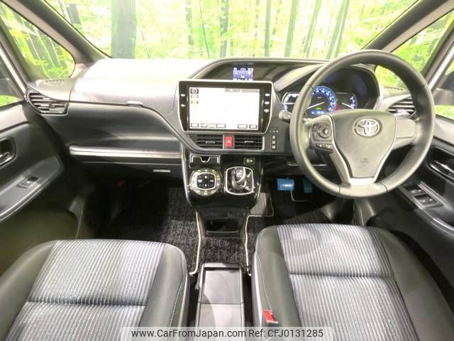 toyota voxy 2017 -TOYOTA--Voxy DAA-ZWR80W--ZWR80-0242401---TOYOTA--Voxy DAA-ZWR80W--ZWR80-0242401- image 2