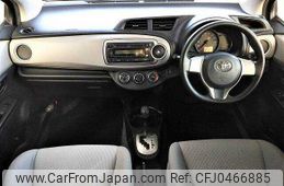 toyota vitz 2012 504928-925996