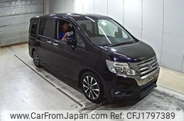 honda stepwagon 2013 CFJ1797389