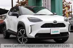 toyota yaris-cross 2025 CFJ1812280