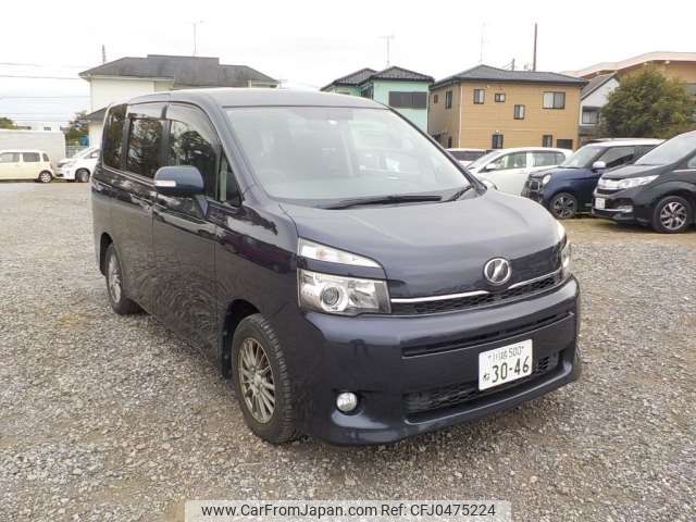 toyota voxy 2012 -TOYOTA 【野田 300】--Voxy DBA-ZRR70G--ZRR70-0482504---TOYOTA 【野田 300】--Voxy DBA-ZRR70G--ZRR70-0482504- image 1