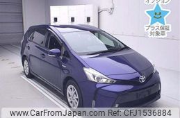 toyota prius-α 2016 CFJ1536884
