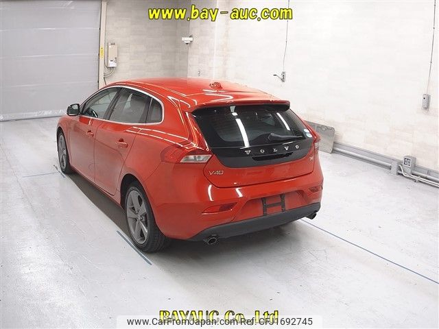 volvo v40 2014 CFJ1692745 image 2