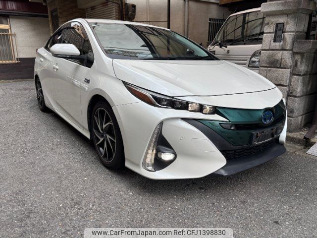 toyota prius-phv 2018 -TOYOTA--Prius PHV ZVW52--3102753---TOYOTA--Prius PHV ZVW52--3102753- image 1