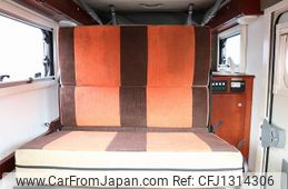 daihatsu hijet-truck 2015 GOO_JP_700090122730250615003