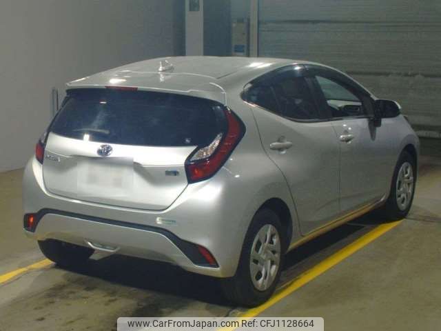 toyota aqua 2021 -TOYOTA--AQUA 6AA-MXPK11--MXPK11-2028894---TOYOTA--AQUA 6AA-MXPK11--MXPK11-2028894- image 2